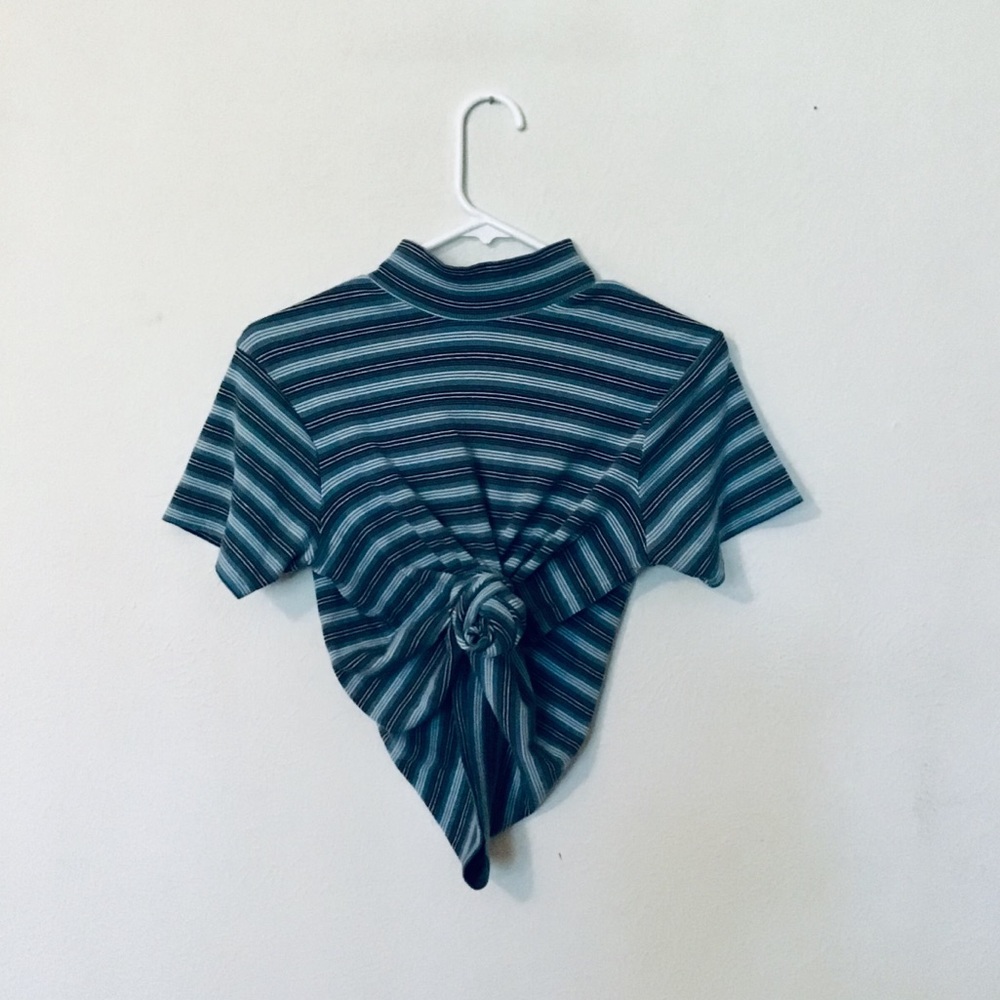 SOLD! Retro Baby Blue Mock Neck Vintage Tee